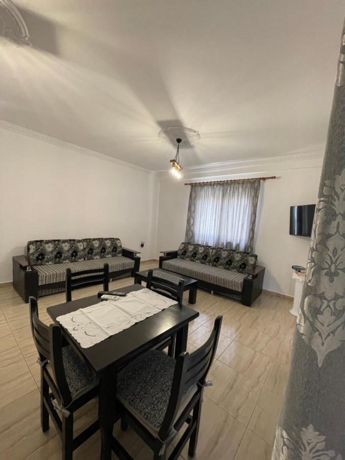 Sun And Sea Apartment Saranda Exterior photo