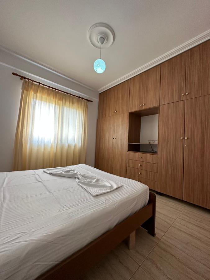 Sun And Sea Apartment Saranda Exterior photo